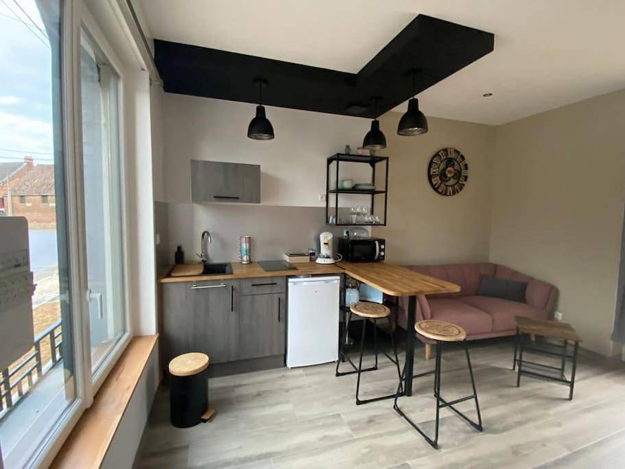 Appartement entier, O'Ptit Roupillon By Mel & Jérôme in Roclincourt, Région d'Arras