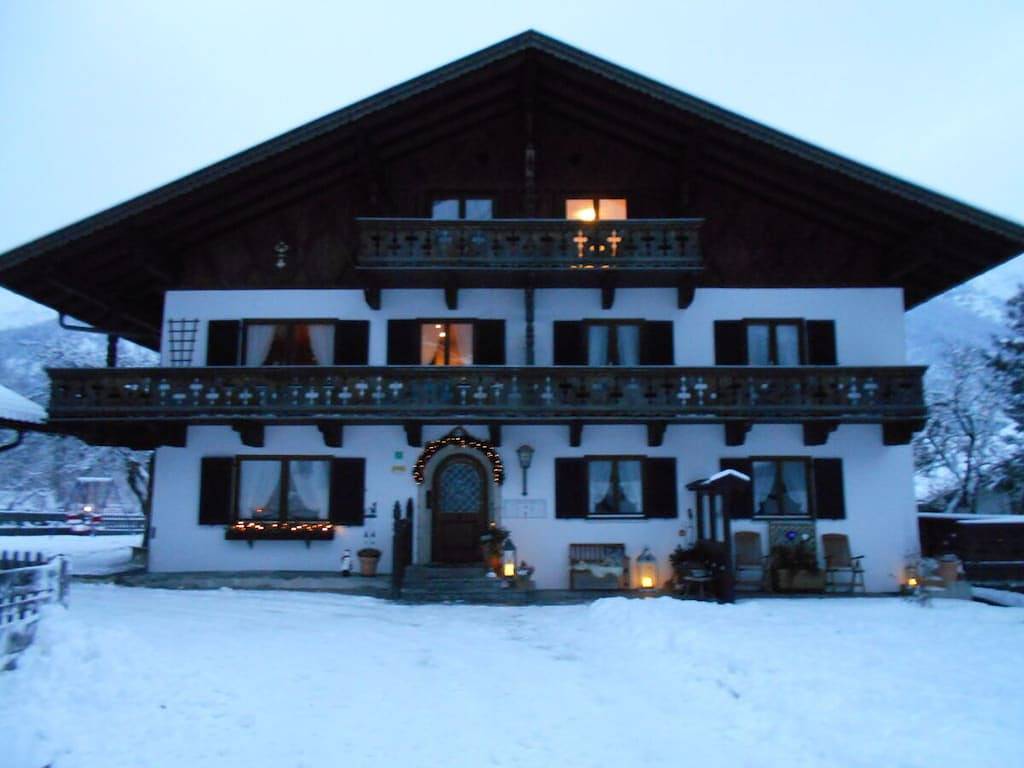 Ferienwohnung mit 2 Schlafzimmer in Grainau, Eibsee
