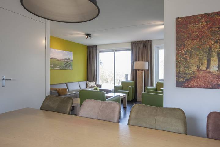 Villa für 20 Personen, mit Balkon/Terrasse und Terrasse sowie Garten und Kinderpool in den Niederlande - 4