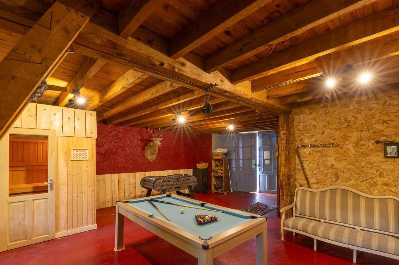 Le Gîte Des Nains in Quérigut, Ariège