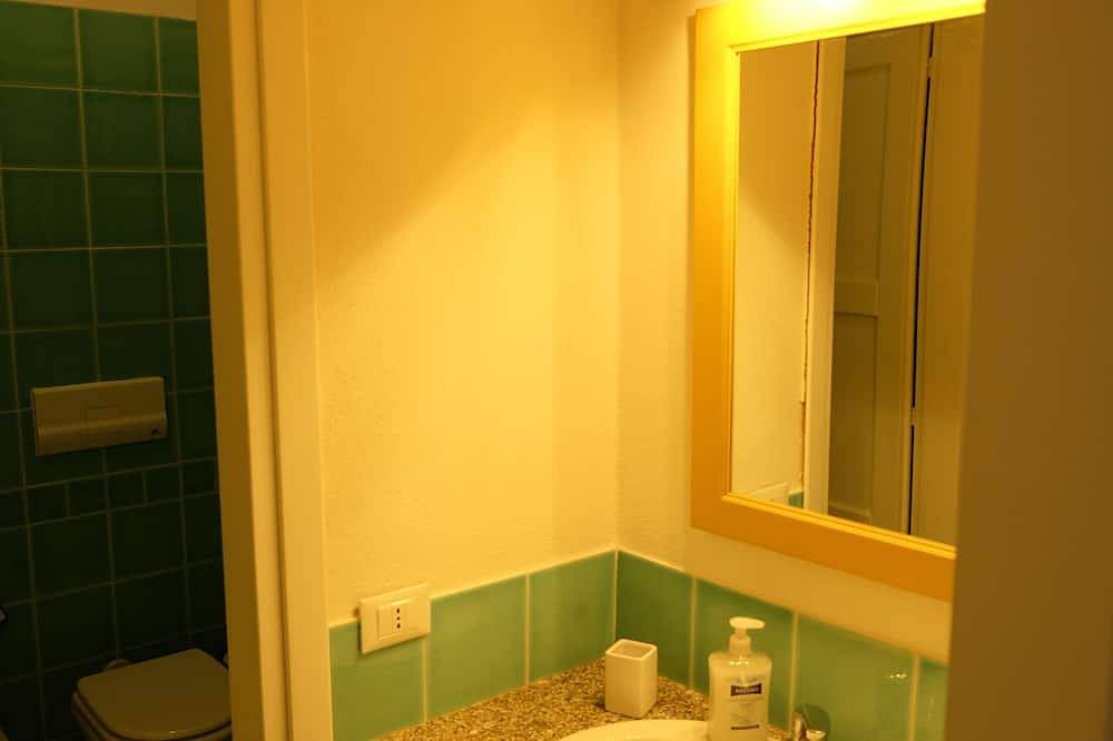 Appartamento intero, Appartamento al Villaggio di Calarossa - trilocale per 4 persone pet friendly in La Marinedda, Trinità d'Agultu e Vignola