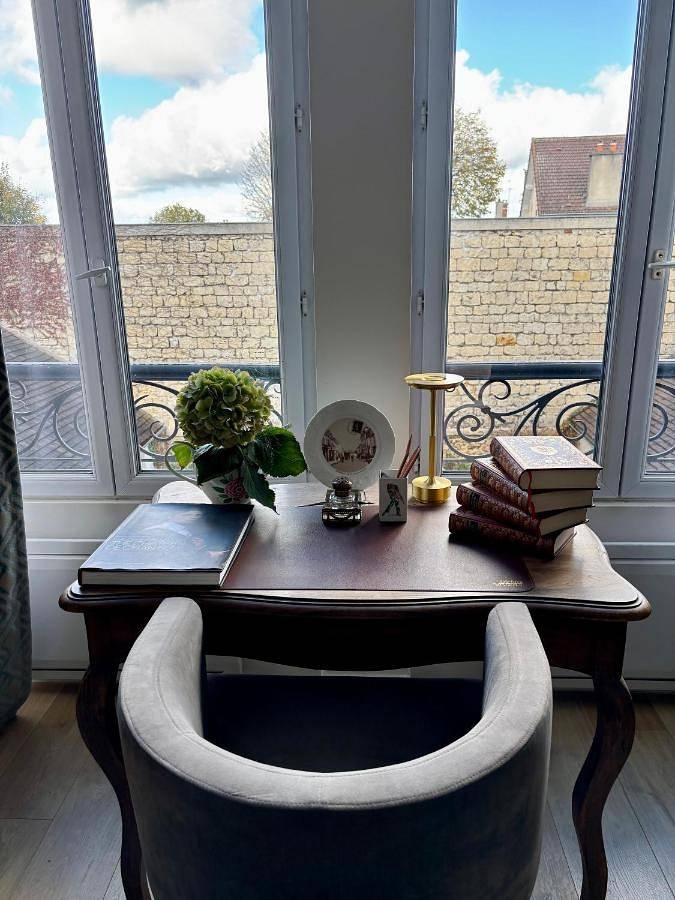 Appartement entier, Cocoon Retreat in Chantilly, Oise