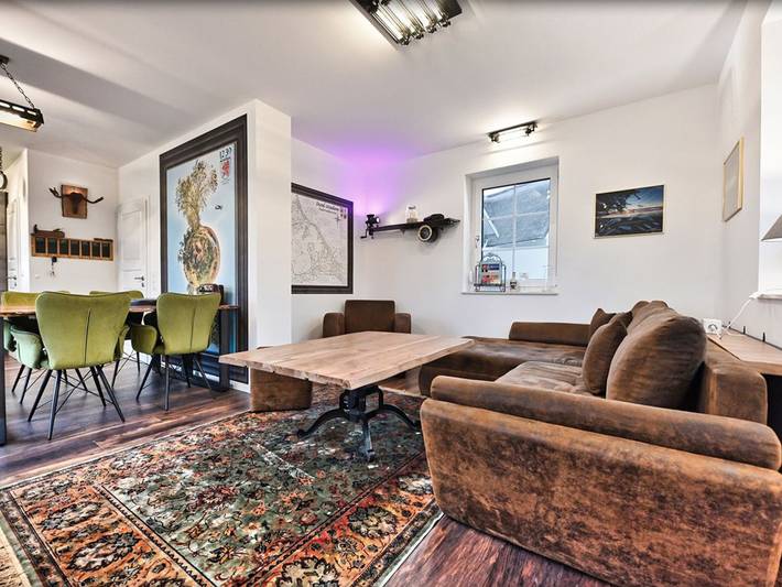 Ferienhaus für 4 Personen, mit Terrasse und Garten