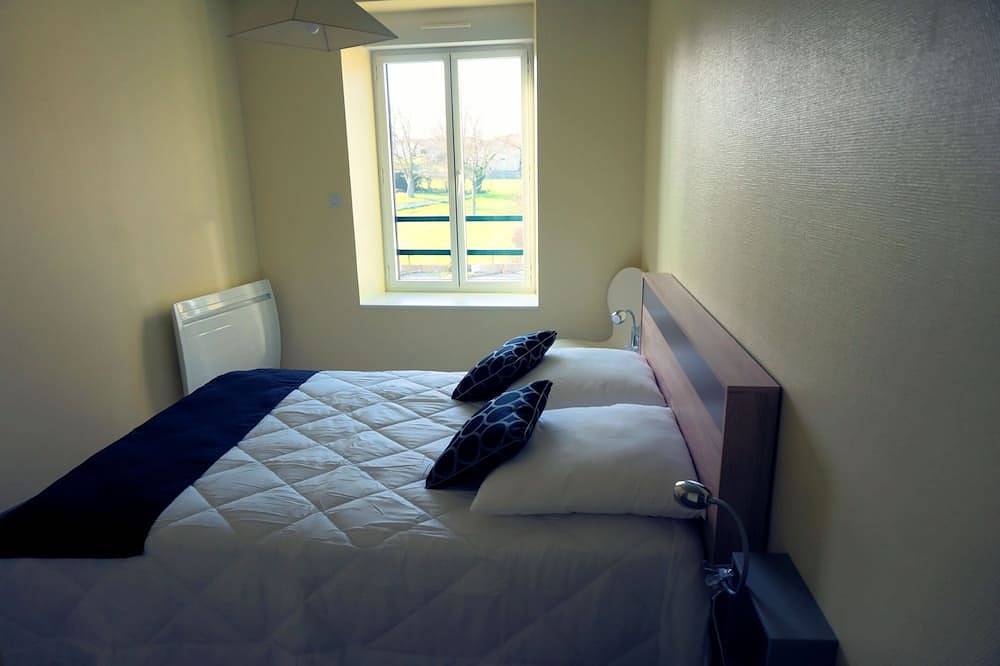 Appartement entier, Studio Capucine à 5 min du Puy du Fou 2 personnes in Saint-Malô-du-Bois, Région de La Roche-sur-Yon