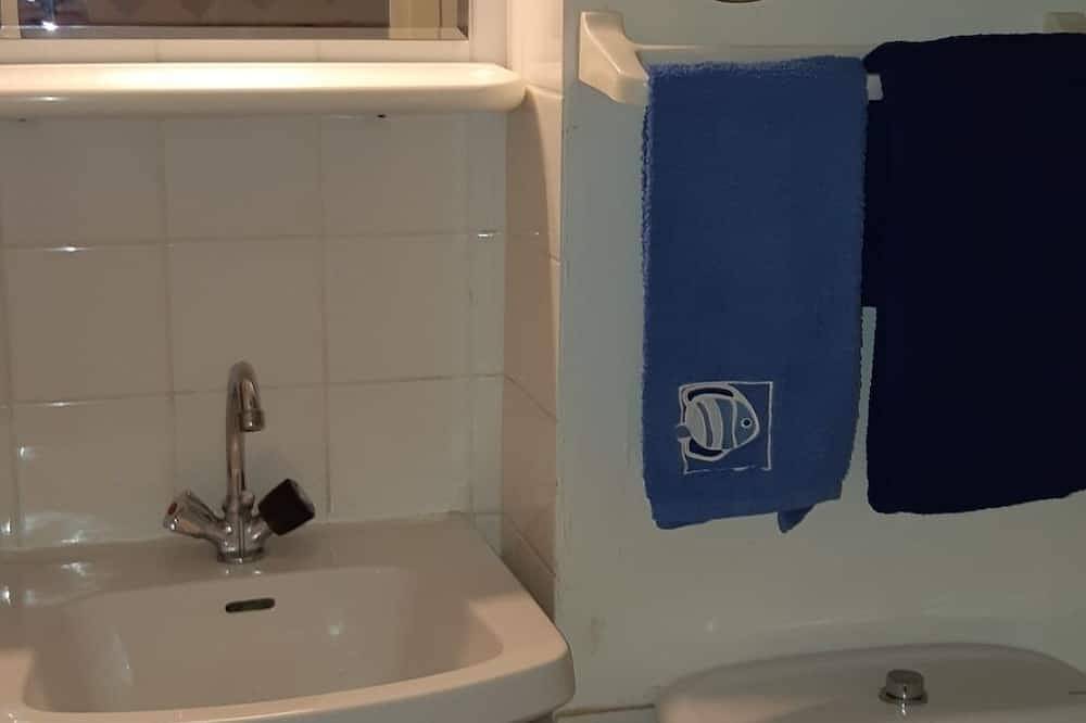 Appartement entier, Studio à St Marc s/mer (St Nazaire) à 6 min. de la plage in Saint-Marc-sur-Mer, Saint-Nazaire