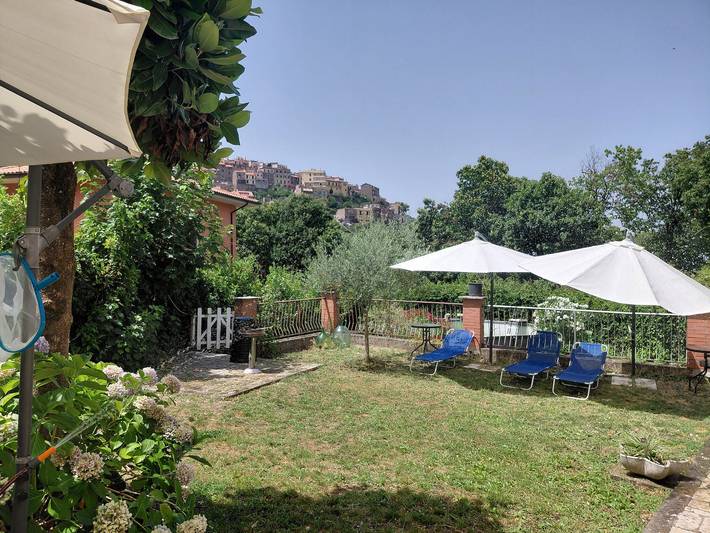 Holiday Home 'Enrica' with Private Terrace, Private Garden and Air Conditioning in Monte Compatri, Parco Regionale dei Castelli Romani