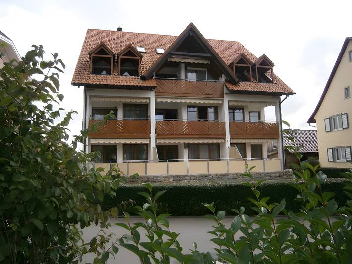 Ferienwohnung für 2 Personen, mit Seeblick und Garten