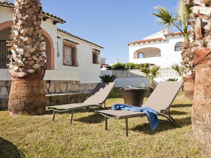Location de vacances pour 6 personnes, avec terrasse et jardin à Els Poblets - 3
