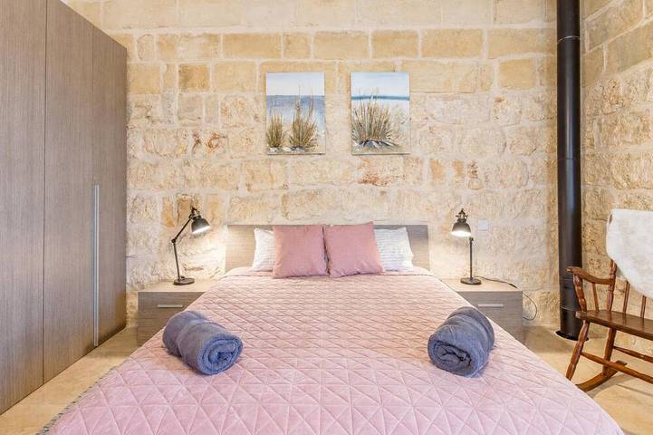 Pool & Spa - wellness Villa St Martin, Mġarr, Malta in Mġarr, Insel Malta