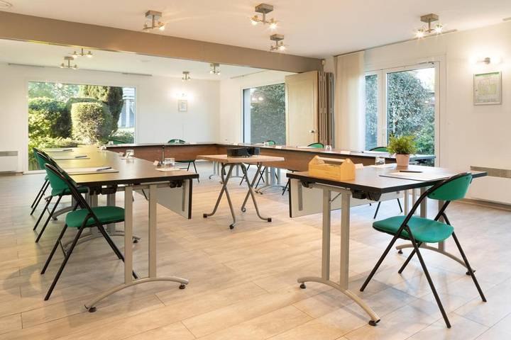 Hôtel pour 2 personnes, avec jardin à Dole - 4