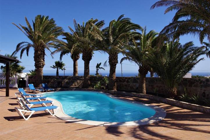 Casa rural para 16 personas, con jardín además de piscina y vistas en Mácher - 3