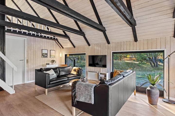 Villa pour 7 personnes avec jacuzzi in Sønderstrand, Tagholm