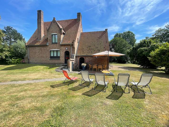 Location de vacances pour 5 personnes, avec Terrasse et Jardin à Téteghem