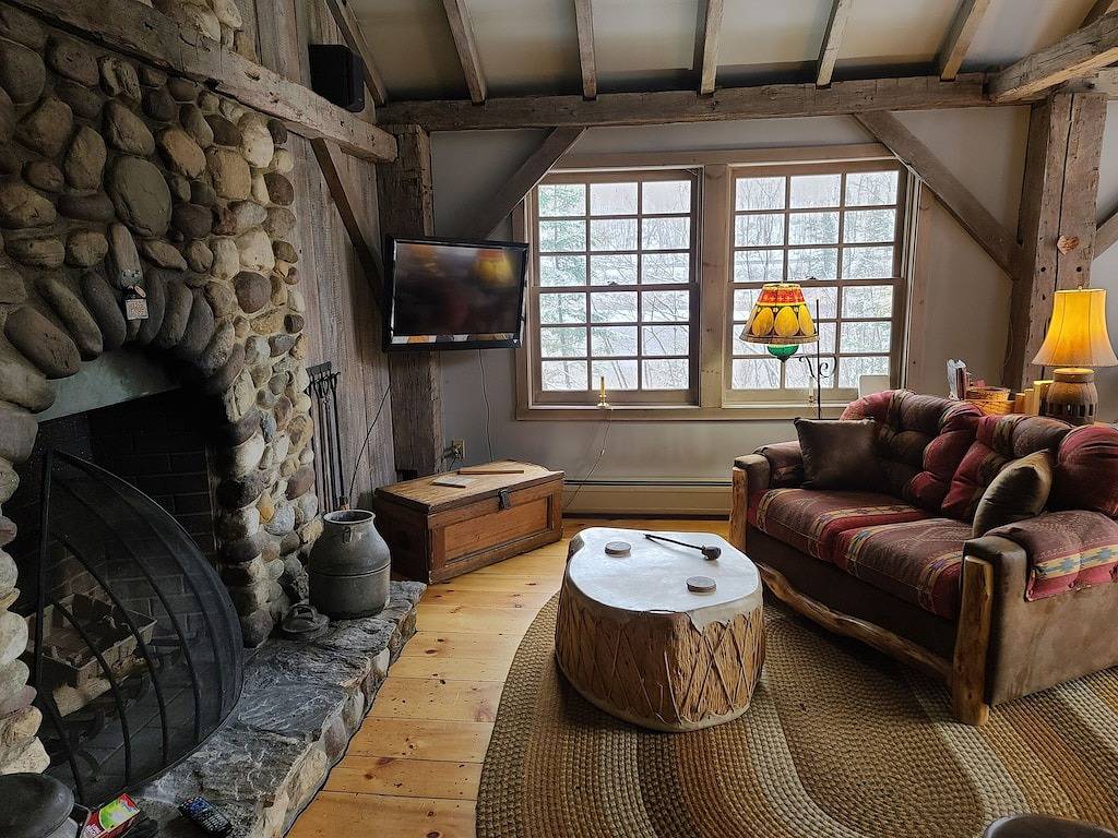 Schönes Flitterwochen-Häuschen, durch Manchester-Mitte Vermont in Bromley Mountain, Green Mountain National Forest