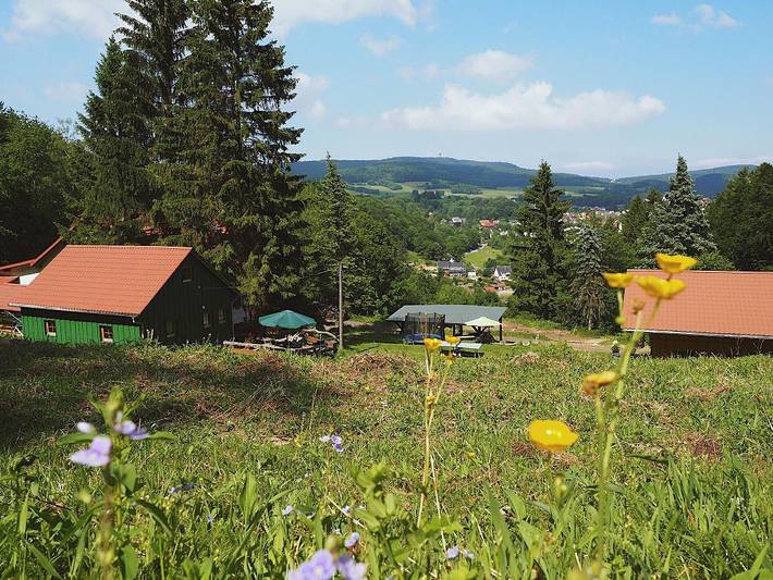 Bauernhof für 4 Personen, mit Balkon/Terrasse und Balkon sowie Terrasse und Garten am Rennsteig - 2