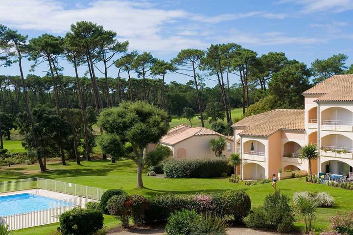 Gîte pour 6 personnes, avec jardin ainsi que piscine et balcon dans Office De Tourisme De Moliets Et Maa - 3