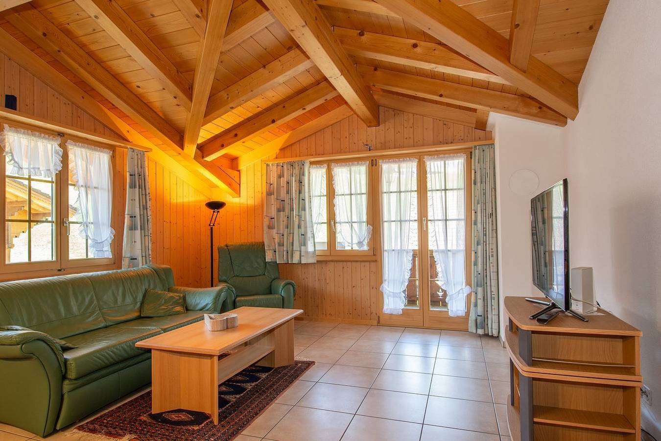 Ganze Wohnung, Ruhige Ferienwohnung für 6 Personen in Adelboden, Frutigen - Lenk - Adelboden