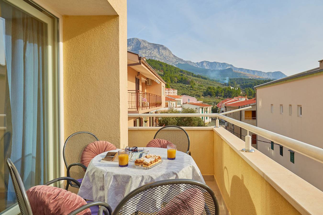 Hel lägenhet, Apartments Zelic Tucepi  Blue Apartment in Tučepi, Makarskas riviera