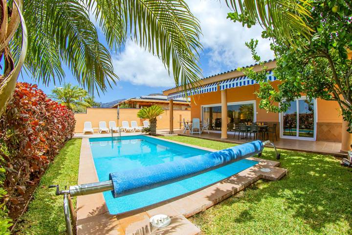 Casa rural para 6 personas, con terraza y jardín en Santiago del Teide