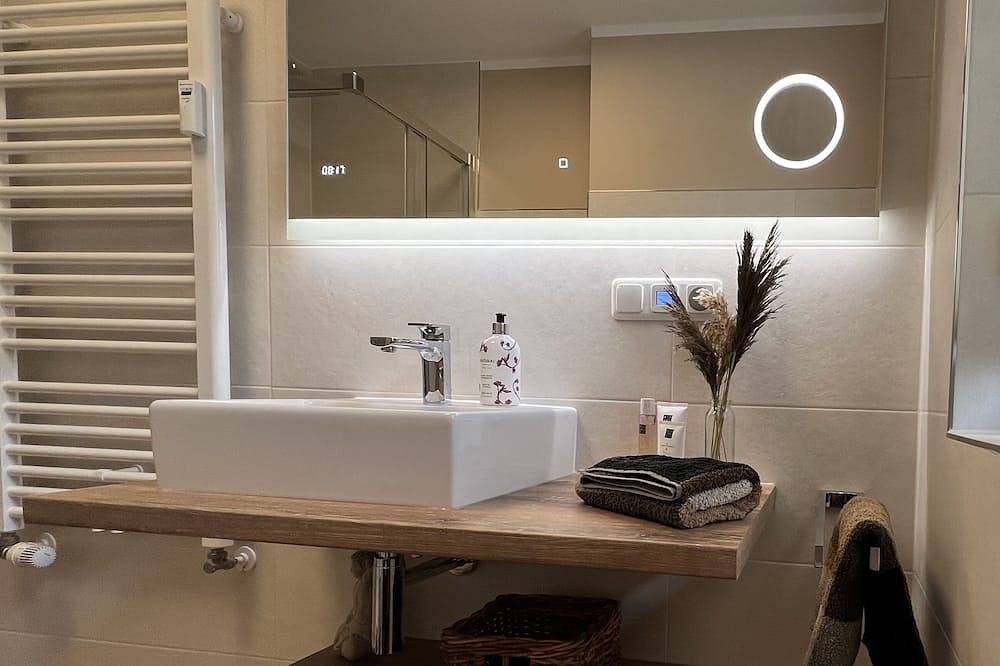 Ganze Wohnung, Exquisite Ferienwohnung an einem der schönsten Strände Deutschlands in Prerow, Fischland - Darß - Zingst