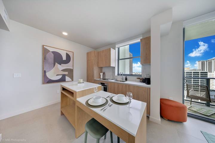 Ganze Wohnung, Ferienwohnung für 4 Personen mit Balkon in Miami, Florida