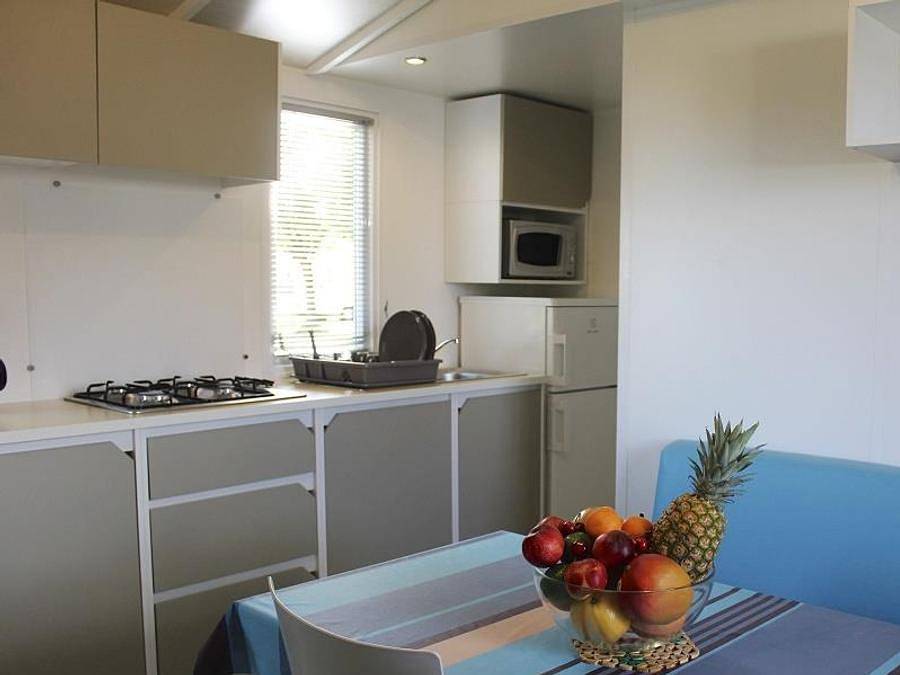 Camping Les Acacias - Mobile home 4 persons - Mobile home Confort plus 4 people - 2 bedrooms - terrace in Rivedoux-Plage, Ile de Re