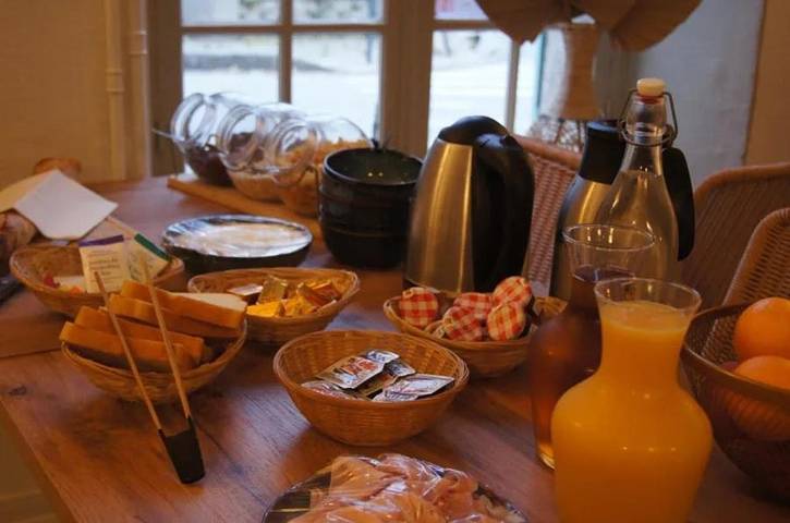 Hôtel pour 2 personnes, avec terrasse à Saint-Arnoult-en-Yvelines - 3