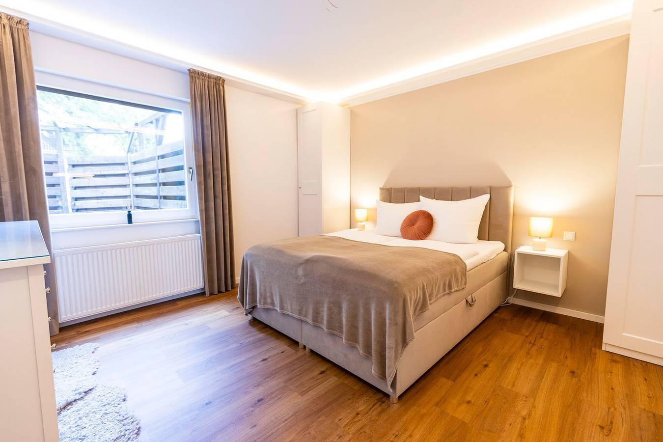 Ganze Wohnung, Smartfewo: Suite | Zentral | Terrasse | Parkplatz in Zwischenahner Meer, Bad Zwischenahn