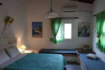 Apartment for 4 People in Agios Gordios, Corfu, Photo 1