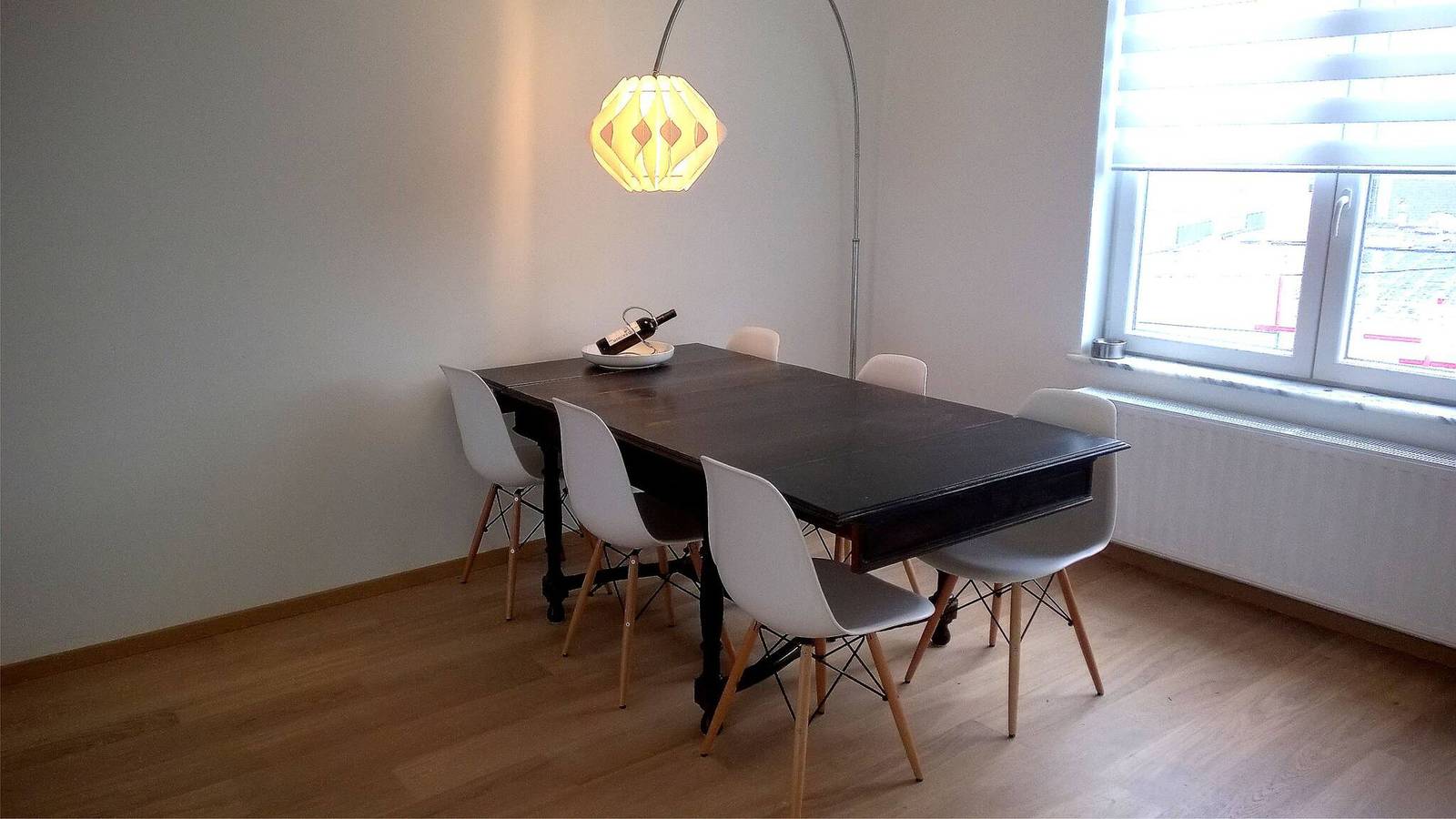Geheel appartement, Almost White, Near Train, Metro n7688 in Anderlecht, Vlaanderen