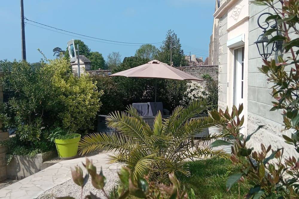 Large, comfortable historic Gite - D-Day beaches in Ver-sur-Mer, Côte de Nacre