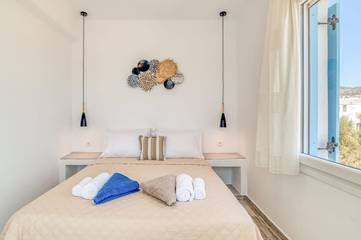 Apartment for 4 People in Paros, Paros Regional Unit, Photo 2