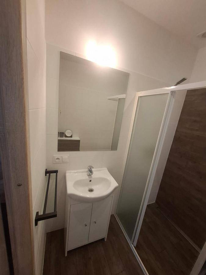 Domek na górce u Celiny pod lasem in Dargobądz, Stettiner Haff