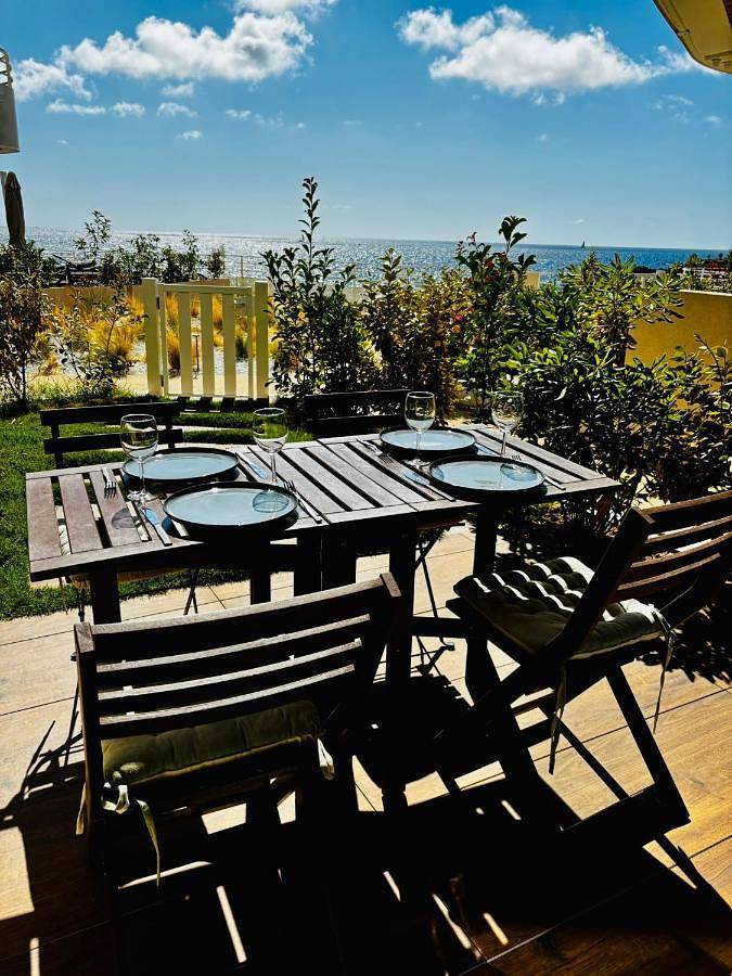 Appartement entier, Azuréa Estérel vue mer piscine chauffée classé 3 étoiles in Le Trayas, Côte méditerranéenne (France)