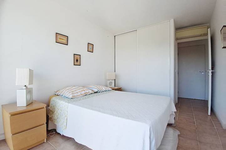 Ganze Wohnung, Duplex with terrace & unobstructed view - Private estate in Mandelieu in Mandelieu-la-Napoule, Mittelmeerküste (Frankreich)