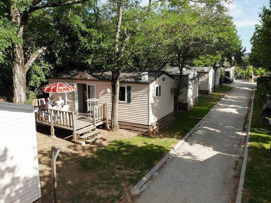 Camping Le Casque Roi - Mobilhome 4 personas - Comfort Mobile Home 3 Piezas 4 Personas Aire Acondicionado + Tv in Salavas, Gorges de l’Ardèche