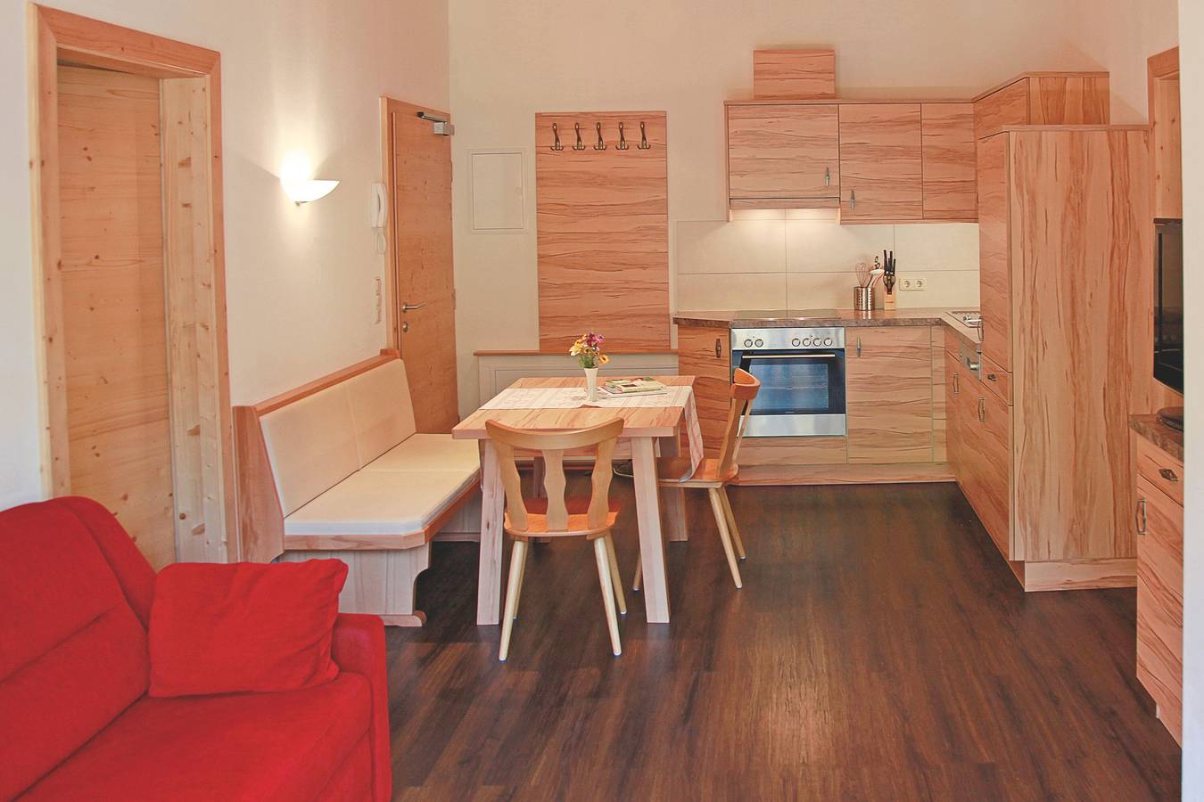 Ganze Wohnung, Ferienwohnung 'Stockinger' mit Bergblick, Gemeinschaftsgarten und Wi-Fi in Großarl, Ski Amadé