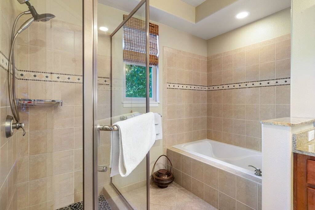 Mauna Lani Palm Villas D2 Corner Unit with Views of Historic Lava Fields in Mauna Lani Resort, Puako