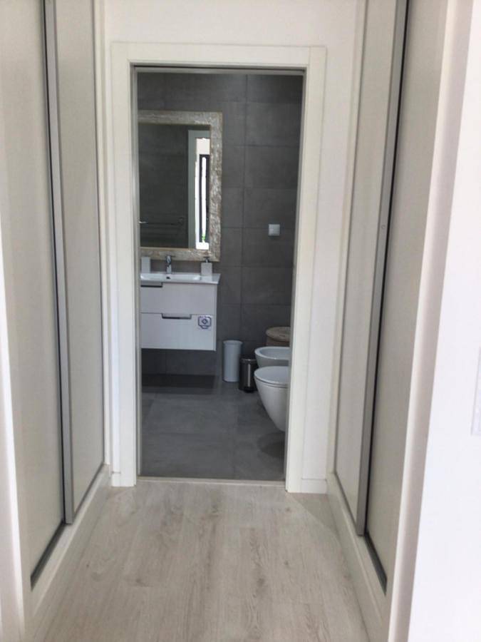 Gîte pour 2 personnes, avec piscine ainsi que terrasse et jardin à Porto Covo - 4