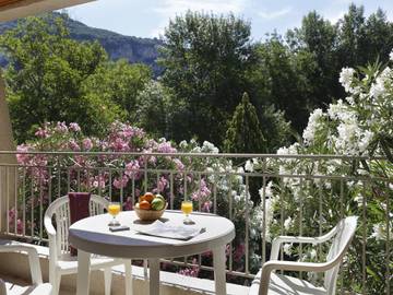 Appartement De Vacances pour 6 Personnes dans Vallon-Pont-d'Arc, Gorges de l’Ardèche, Photo 1