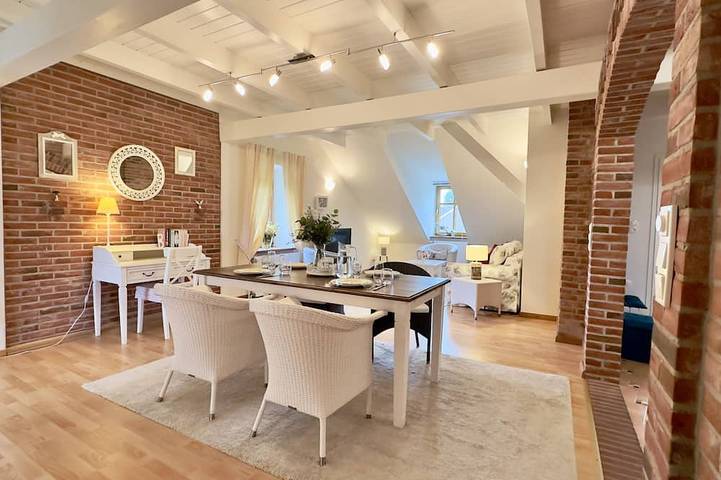 Ferienwohnung für 3 Personen, mit Terrasse und Garten - 1
