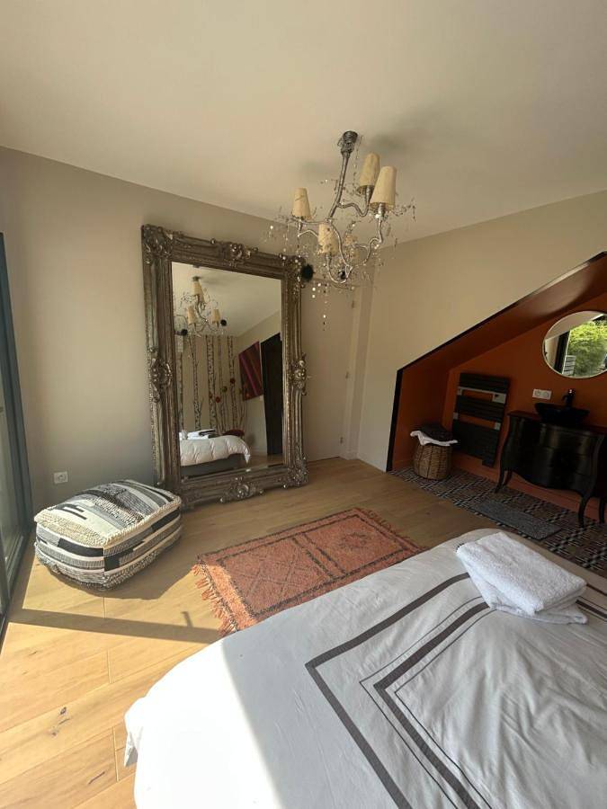 Gîte pour 2 personnes, avec terrasse et jardin à L'Isle-Adam - 3