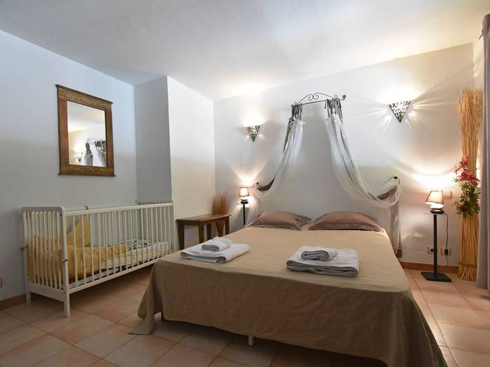Location de vacances pour 12 personnes, avec terrasse et piscine à Saint-Paul-en-Forêt - 4