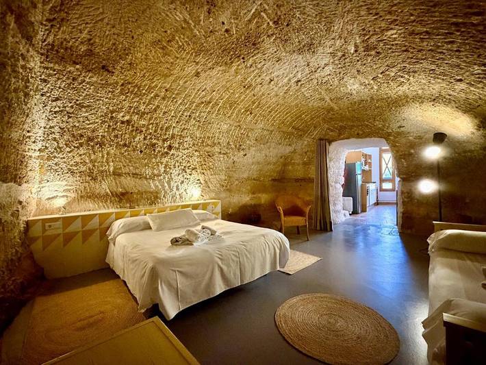 Casa rural para 5 personas, con Balcón y Terraza además de Jardín y Piscina en Valtierra