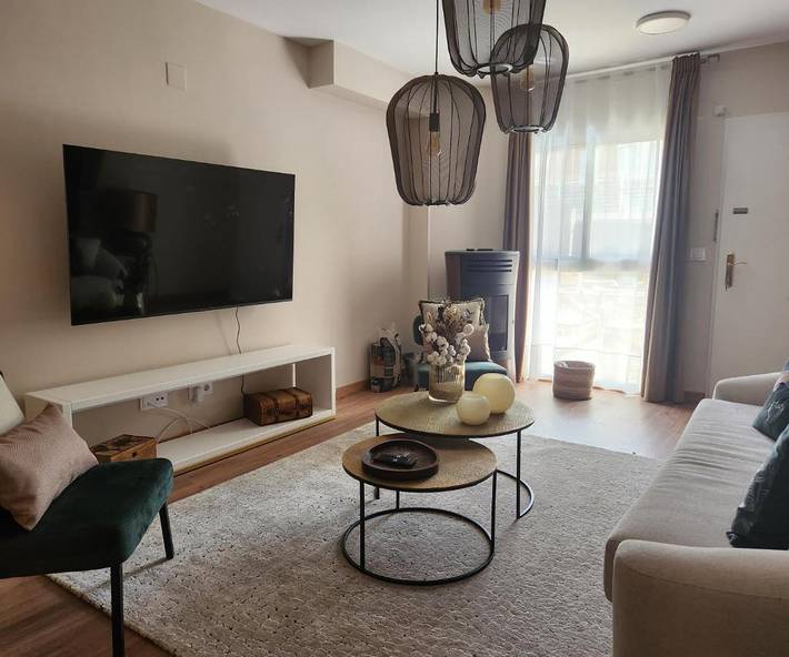 Gîte pour 8 personnes, avec terrasse ainsi que jacuzzi et piscine à Paterna - 2