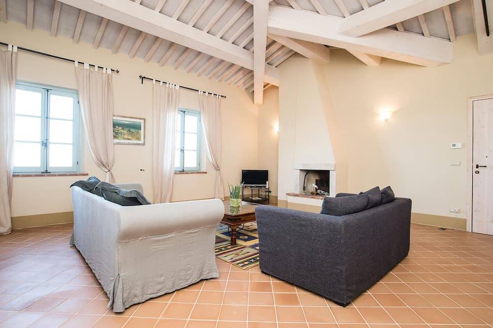 Hel leilighet, Nydelig leilighet i Trequanda med panoramautsikt in Trequanda, Provinsen Siena