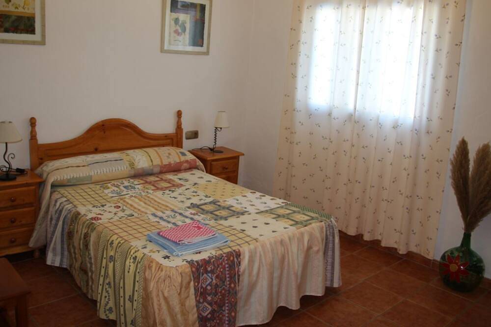 Casa Tejo - kostenloses Wlan und privater Pool in Sedella, Málaga Provinz