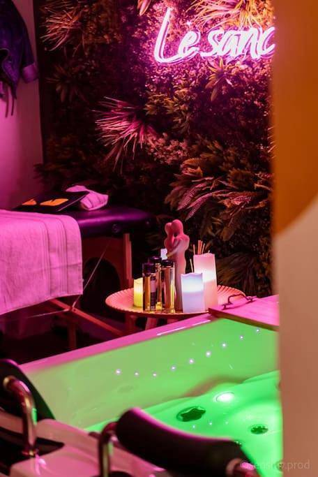 Apartamento de vacaciones para 4 personas, con jacuzzi además de balcón y sauna - 1