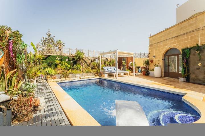 Willa dla 2 osób, z ogród i basen oraz balkon, zwierzęta dozwolone w Gozo