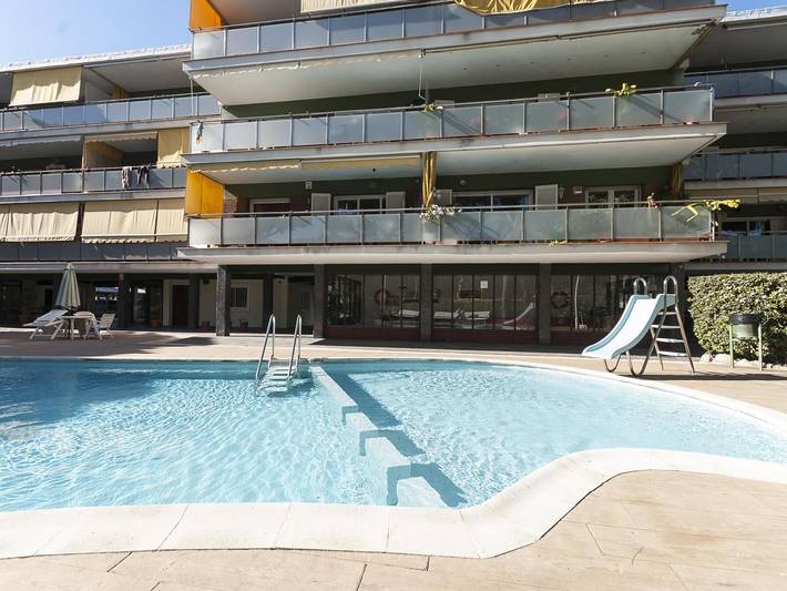 Ferienwohnung für 5 Personen, mit Garten und Terrasse sowie Pool in Castelldefels - 2